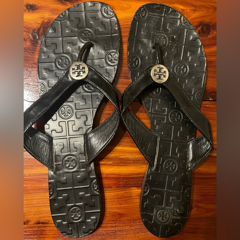 Tory Burch Black Sandals with Logo